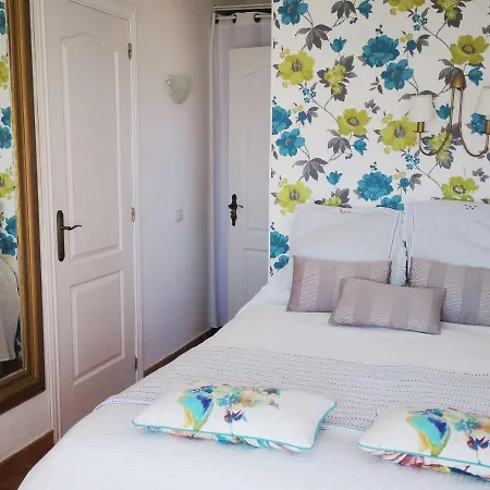 Holiday home Dulce Maikel *