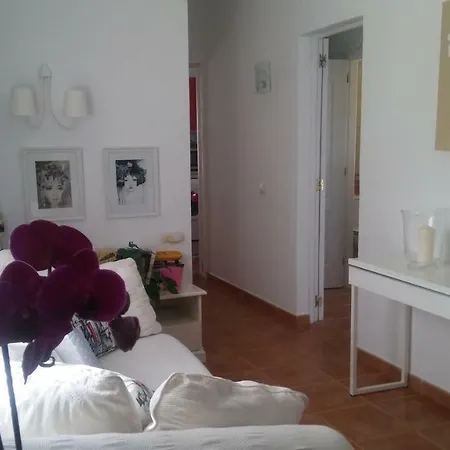 Holiday home Dulce Maikel *